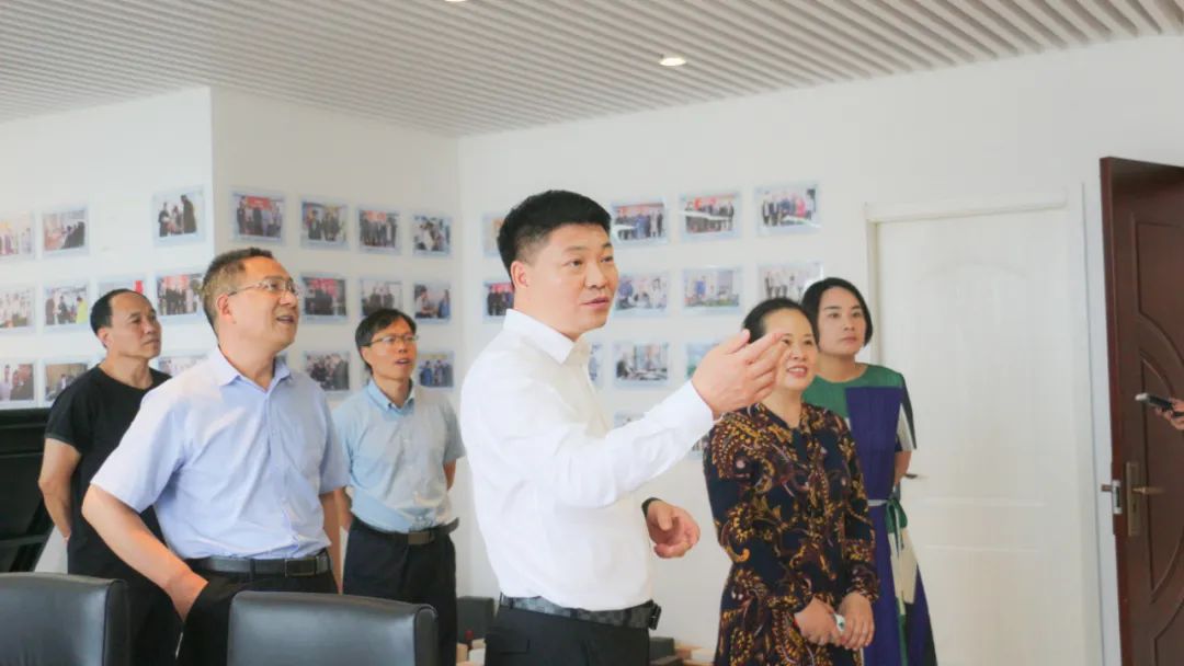 九三學社河南省科技廳委員會蒞臨榮盛科技集團調(diào)研指導